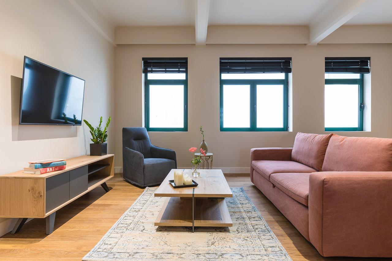 Klepsydra Urban Suites Атина Екстериор снимка
