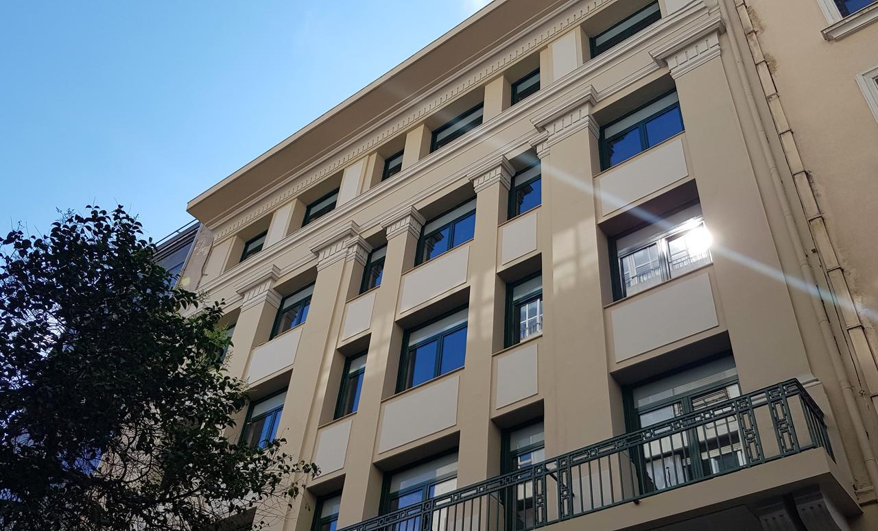Klepsydra Urban Suites Атина Екстериор снимка